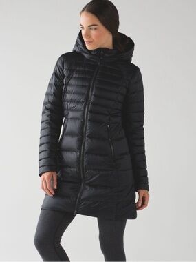 Lululemon Brave the Cold hooded Down coat